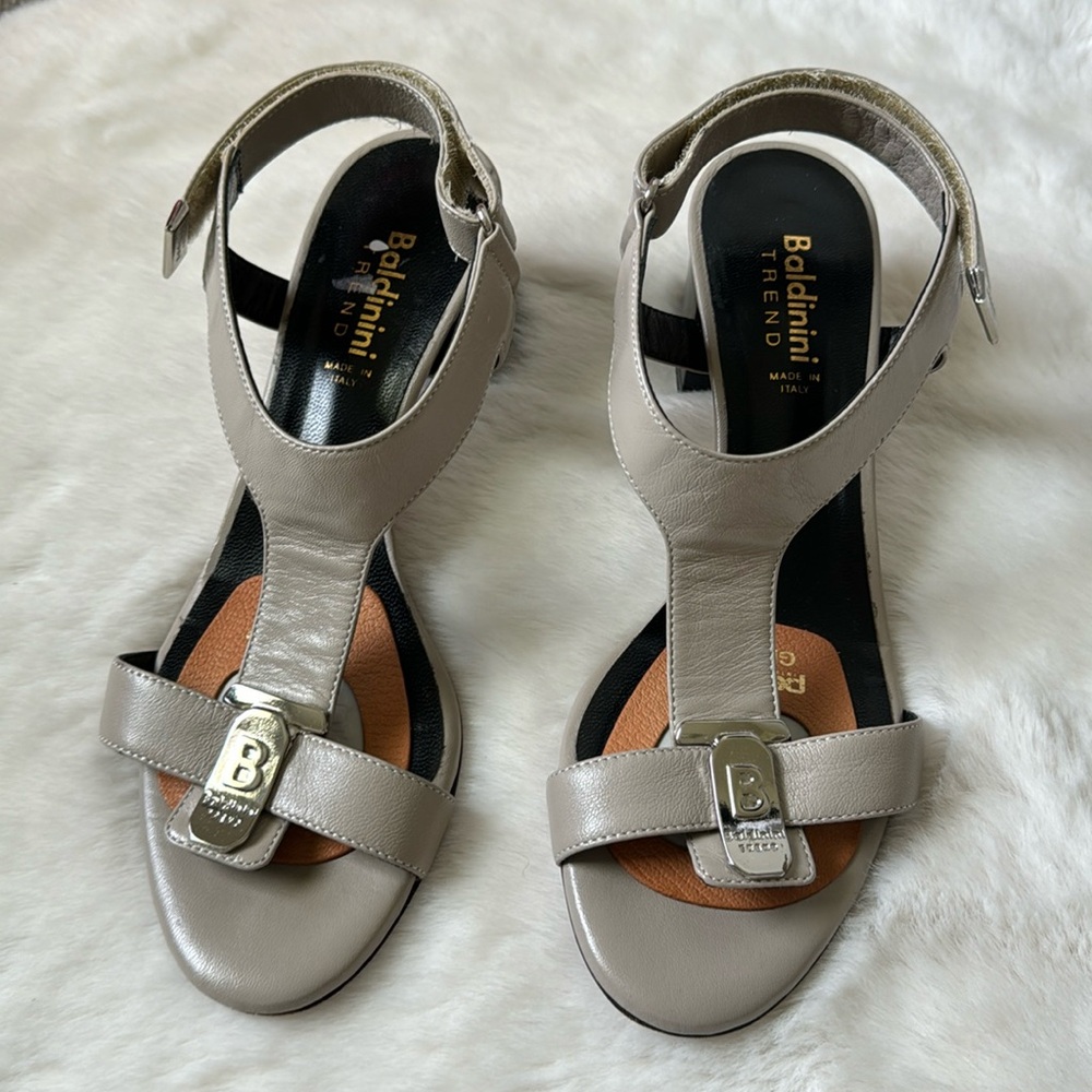 Baldinini Trend sandals size 37 1/2 Made in Italy